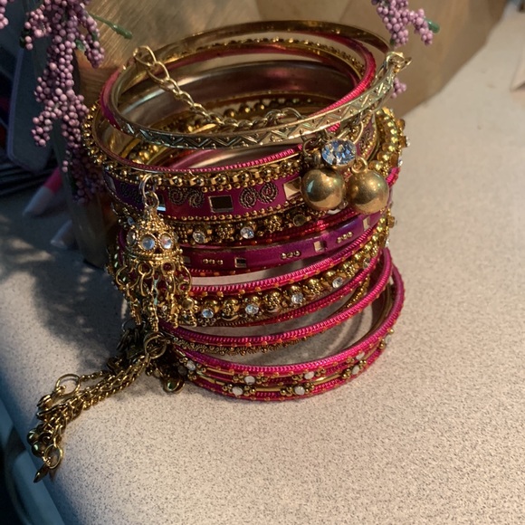 Jewelry - 25 Gorgeous Pink and Gold Stone and Chain Embellished Bracelets Bali Style